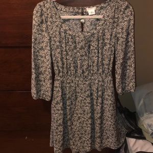 Urban Outfitters Daisy Print Dress